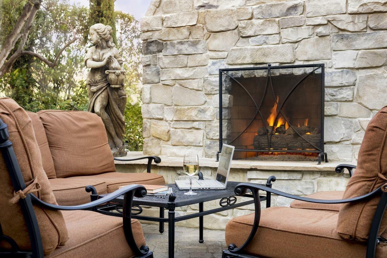 Ayres Suites Ontario At The Mills Mall - Rancho Cucamonga מראה חיצוני תמונה